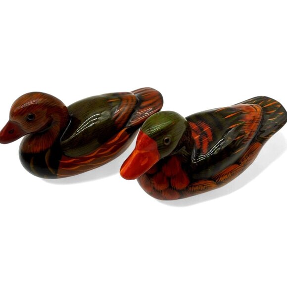 ENESCO DUCK Rustic Figurines Glass Eyes Glossy Vintage Pair 2.5 x 5.1" - Picture 3 of 10